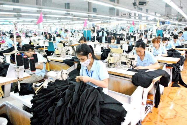 Le Vietnam mise sur un meilleur rendement au travail  - ảnh 1